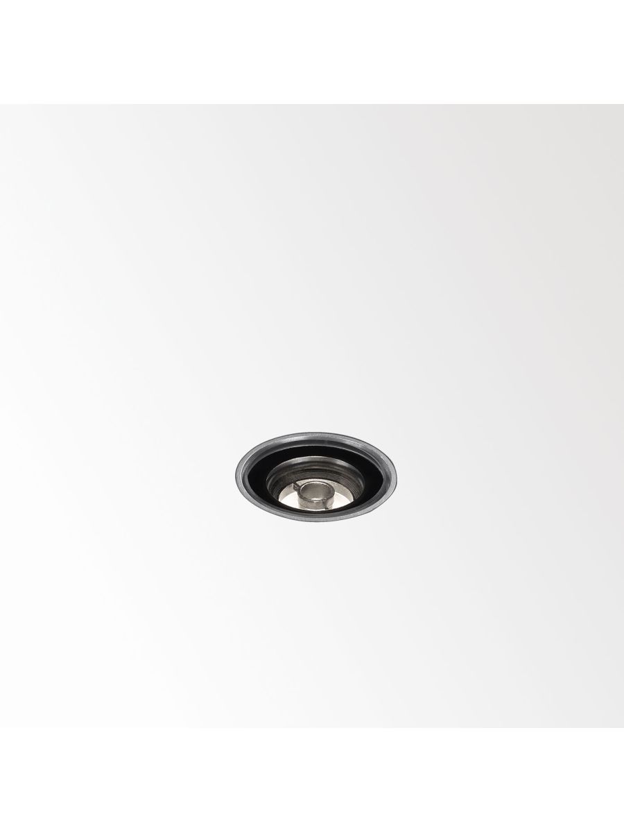 LOGIC 40 R 93015 ANO