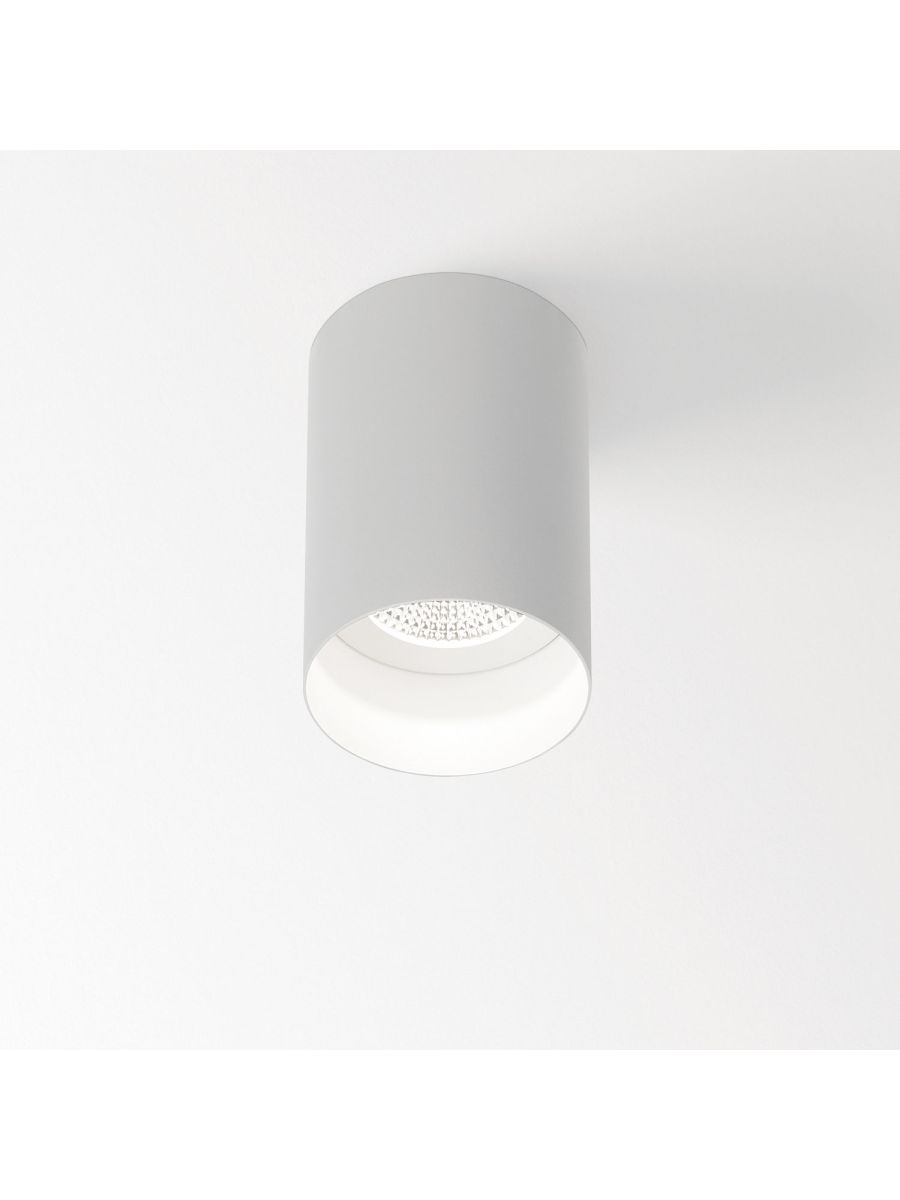 QOBY R AC 93033 DIM8 W