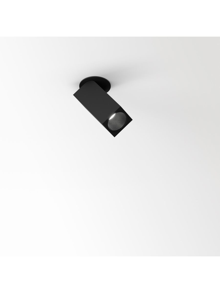 OCTAV 39 CLIP SPOTS APPARENT