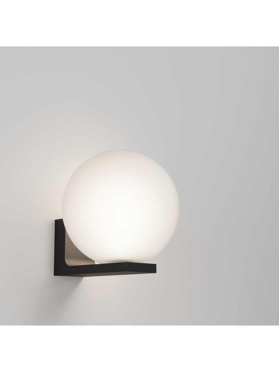 OONO W M 927 DIM8 B
