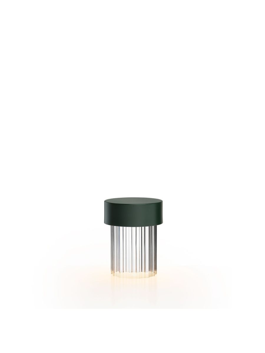 LAST ORDER FLUTED LAMPE SUR BATTERIE