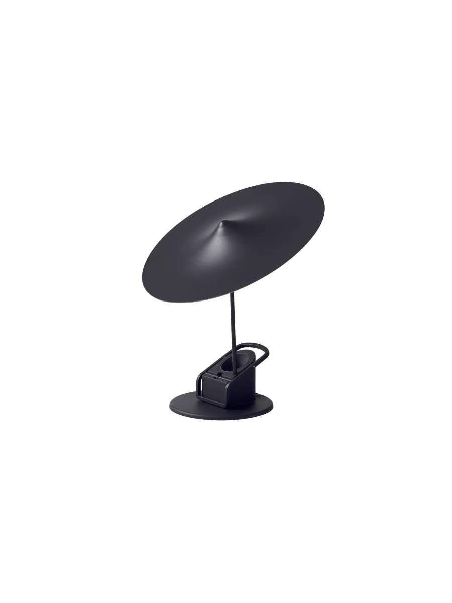 W153 —LE JET BLACK (RAL 9005)