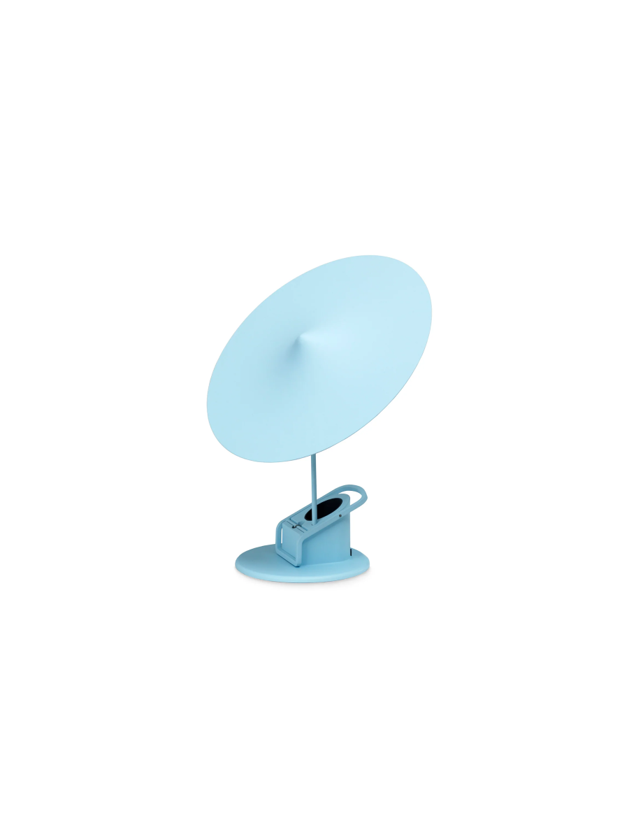 W153 —LE SKY BLUE (NCS S-0515R90B)